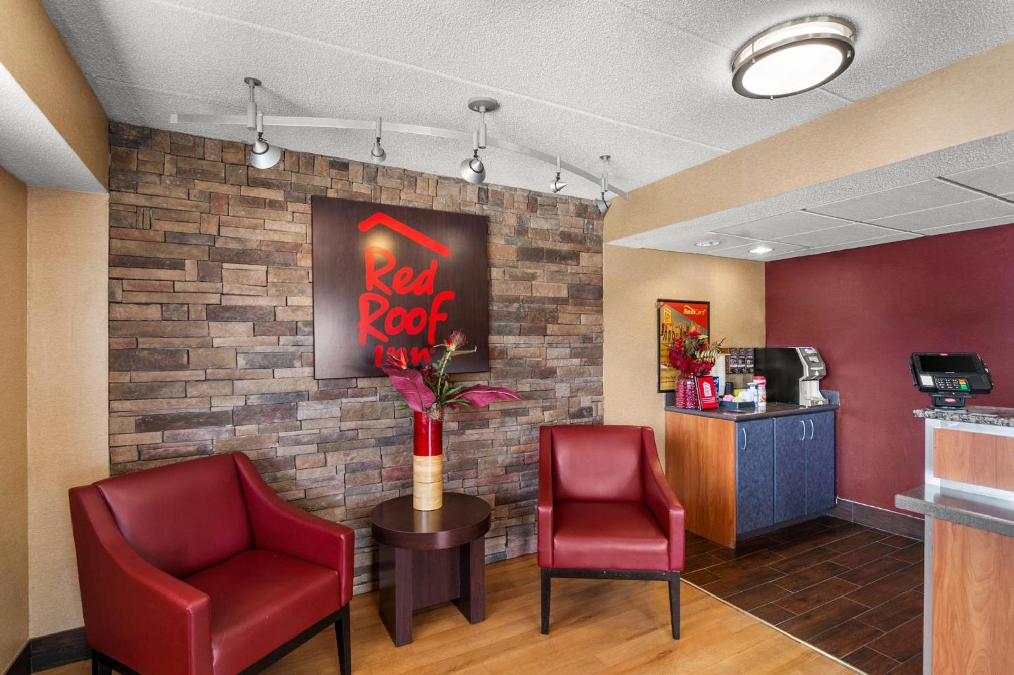 Red Roof Inn Энфилд Экстерьер фото