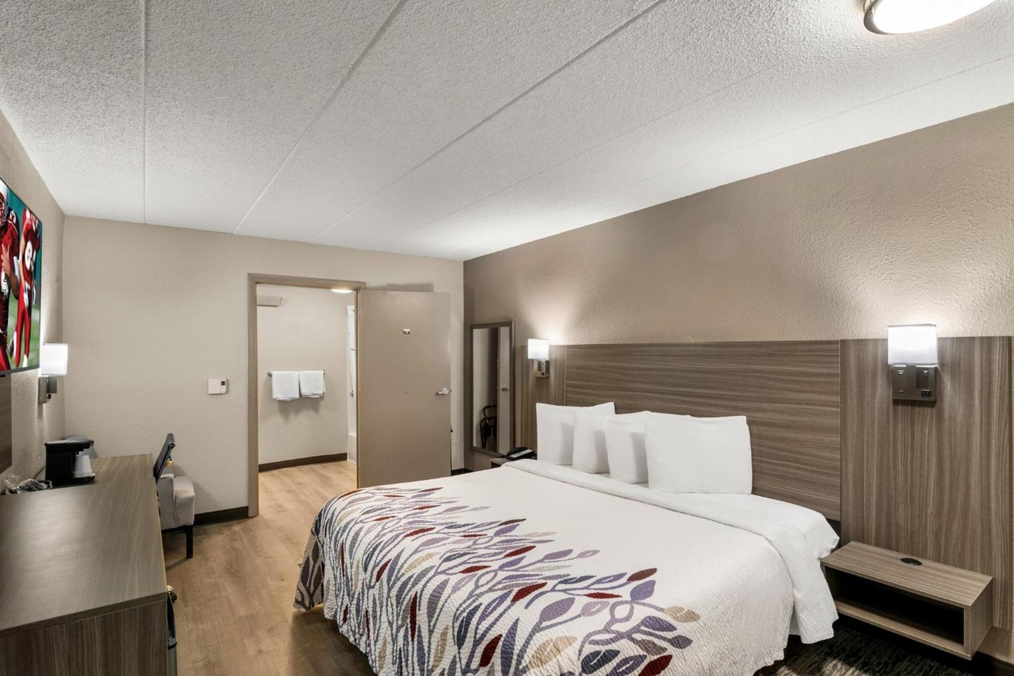 Red Roof Inn Энфилд Экстерьер фото