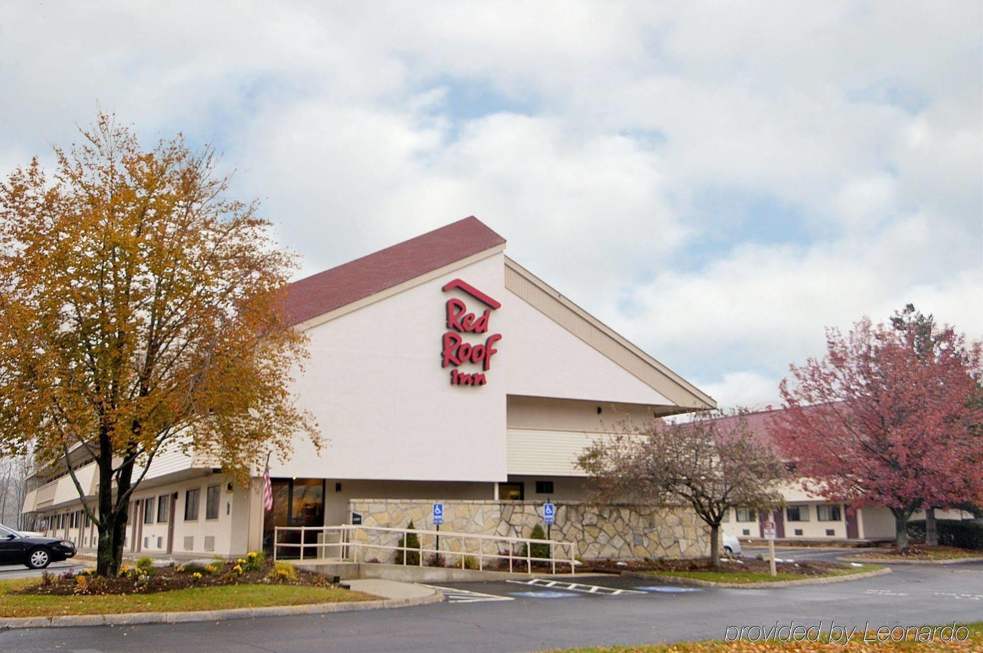 Red Roof Inn Энфилд Экстерьер фото